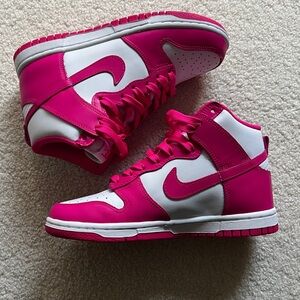 Nike Women’s Dunk High